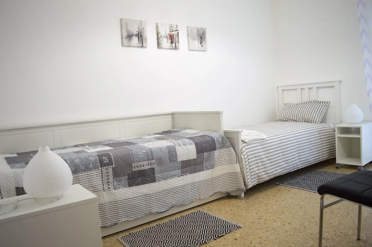 Apartment Verona Guest House Italy